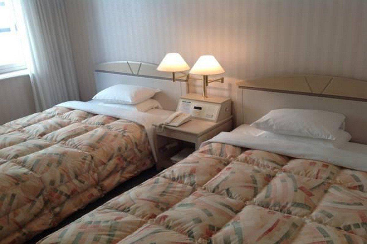 Tokushima Washington Hotel Plaza Extérieur photo
