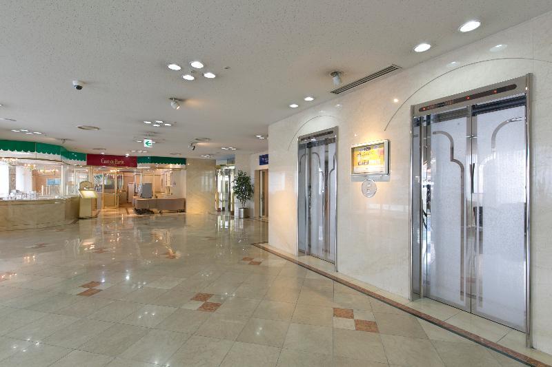 Tokushima Washington Hotel Plaza Extérieur photo