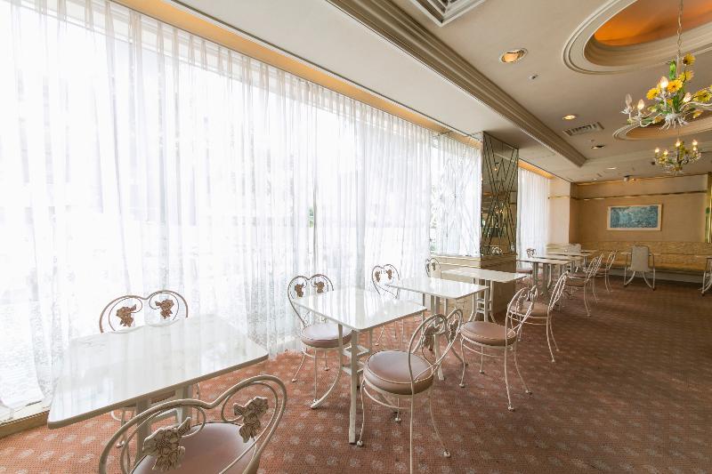 Tokushima Washington Hotel Plaza Extérieur photo